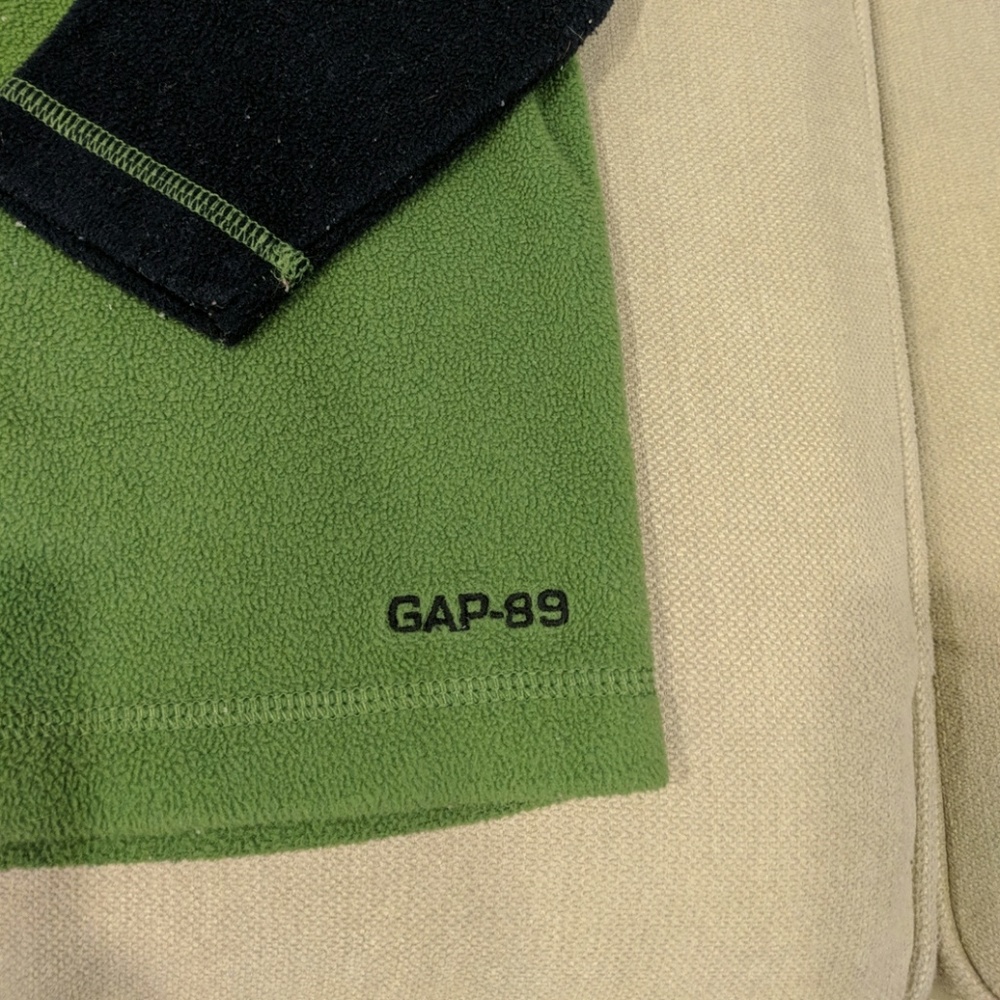 Fleece pullover - Picture 3 of 3